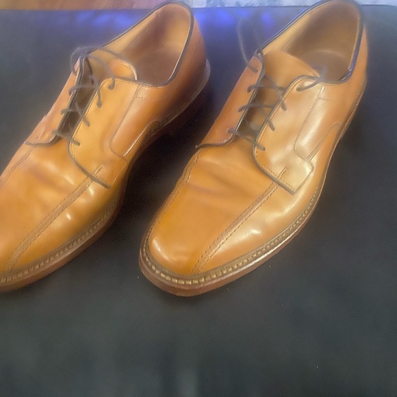 Allen Edmonds Hillcrest size 10 D - Picture 2 of 5